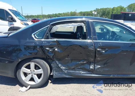 2012 Volkswagen Passat 2.5L Se из США, поврежденный, VIN 1VWBP7A39CC070425